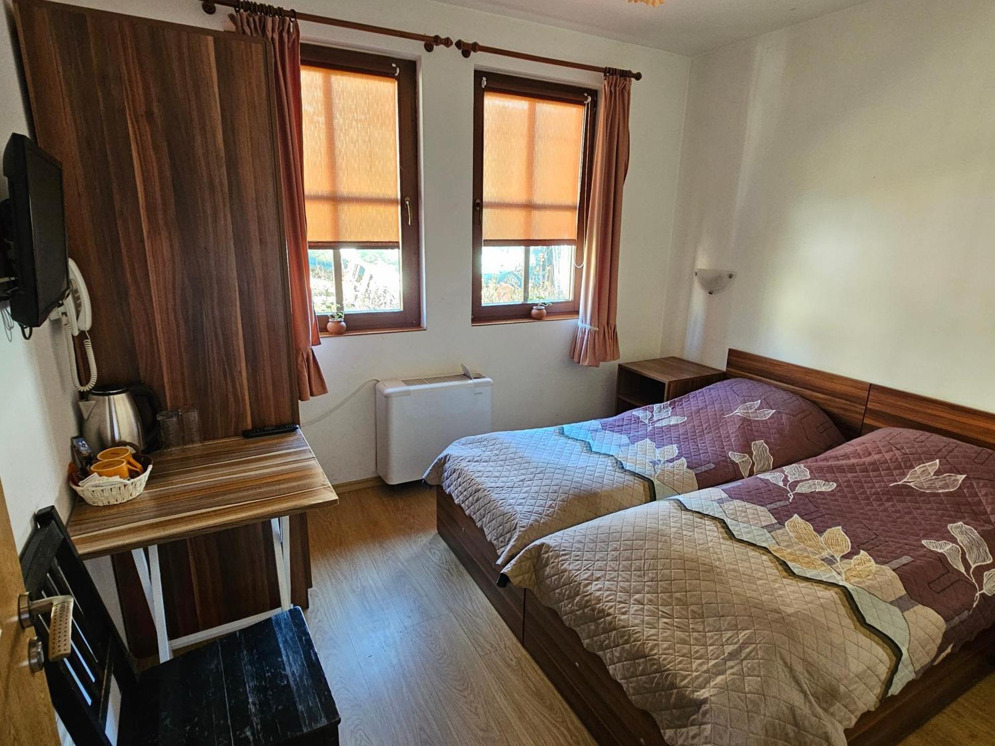 Емили Фемили Хаус Koprivștița Exterior foto